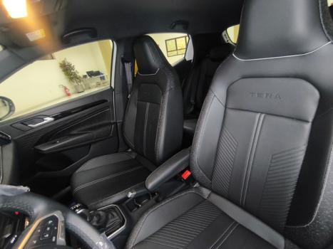 VOLKSWAGEN Tera 1.0 12V 4P 170 TSI HIGH AUTOM�TICO, Foto 28