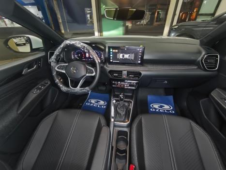 VOLKSWAGEN Tera 1.0 12V 4P 170 TSI HIGH AUTOM�TICO, Foto 29