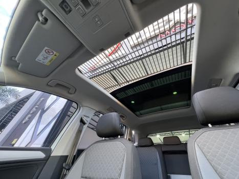 VOLKSWAGEN Tiguan 1.4 250 TSI TOTAL FLEX ALLSPACE TURBO AUTOMTICO TIPTRONIC, Foto 16