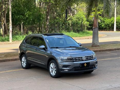 VOLKSWAGEN Tiguan 1.4 250 TSI TOTAL FLEX ALLSPACE COMFORTLINE TURBO AUTOMTICO TIPTRONIC, Foto 1