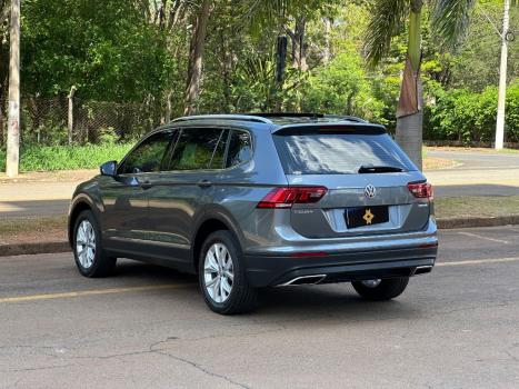 VOLKSWAGEN Tiguan 1.4 250 TSI TOTAL FLEX ALLSPACE COMFORTLINE TURBO AUTOMTICO TIPTRONIC, Foto 4