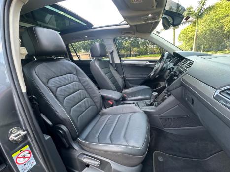 VOLKSWAGEN Tiguan 1.4 250 TSI TOTAL FLEX ALLSPACE COMFORTLINE TURBO AUTOMTICO TIPTRONIC, Foto 10