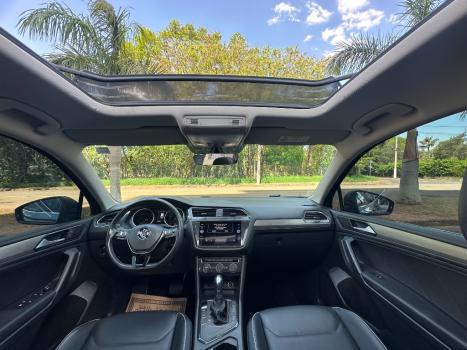 VOLKSWAGEN Tiguan 1.4 250 TSI TOTAL FLEX ALLSPACE COMFORTLINE TURBO AUTOMTICO TIPTRONIC, Foto 15