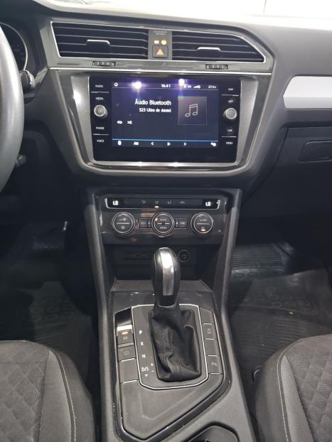 VOLKSWAGEN Tiguan 1.4 250 TSI TOTAL FLEX ALLSPACE COMFORTLINE TURBO AUTOM�TICO TIPTRONIC, Foto 6