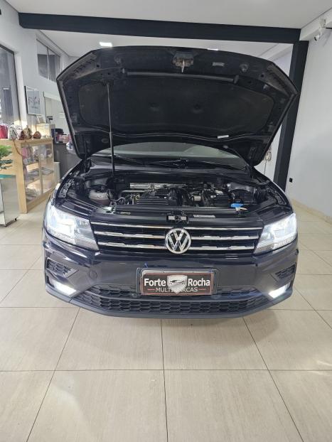 VOLKSWAGEN Tiguan 1.4 250 TSI TOTAL FLEX ALLSPACE COMFORTLINE TURBO AUTOM�TICO TIPTRONIC, Foto 17