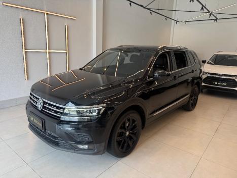 VOLKSWAGEN Tiguan 1.4 250 TSI TOTAL FLEX ALLSPACE COMFORTLINE TURBO AUTOM�TICO TIPTRONIC, Foto 3