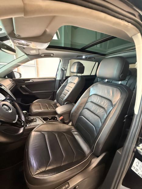 VOLKSWAGEN Tiguan 1.4 250 TSI TOTAL FLEX ALLSPACE COMFORTLINE TURBO AUTOM�TICO TIPTRONIC, Foto 7