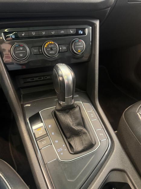 VOLKSWAGEN Tiguan 1.4 250 TSI TOTAL FLEX ALLSPACE COMFORTLINE TURBO AUTOM�TICO TIPTRONIC, Foto 13