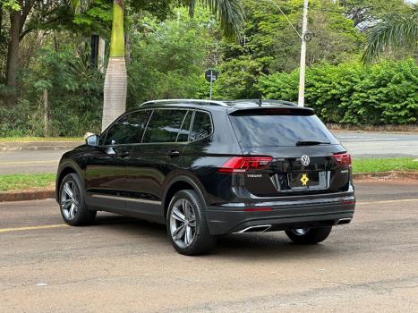 VOLKSWAGEN Tiguan 1.4 250 TSI TOTAL FLEX ALLSPACE COMFORTLINE TURBO AUTOM�TICO TIPTRONIC, Foto 5