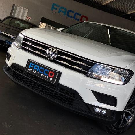 VOLKSWAGEN Tiguan 1.4 250 TSI TOTAL FLEX ALLSPACE TURBO AUTOM�TICO TIPTRONIC, Foto 16