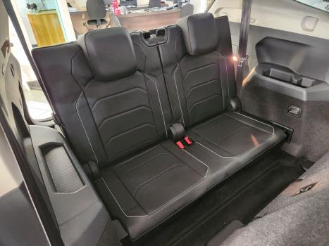 VOLKSWAGEN Tiguan 1.4 250 TSI TOTAL FLEX ALLSPACE COMFORTLINE TURBO AUTOM�TICO TIPTRONIC, Foto 7