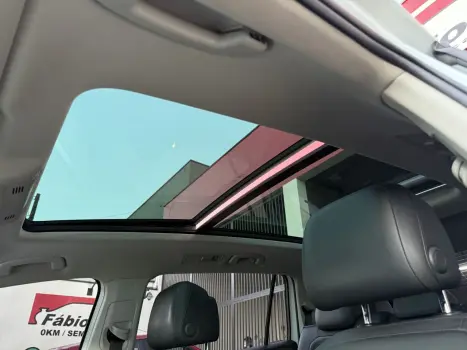 VOLKSWAGEN Tiguan 1.4 250 TSI TOTAL FLEX ALLSPACE COMFORTLINE TURBO AUTOM�TICO TIPTRONIC, Foto 12