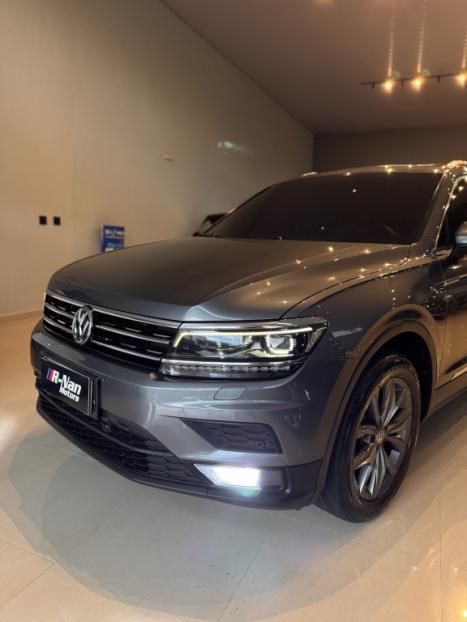 VOLKSWAGEN Tiguan 1.4 16V 4P TSI 250 FLEX TURBO COMFORTLINE AUTOM�TICO, Foto 3