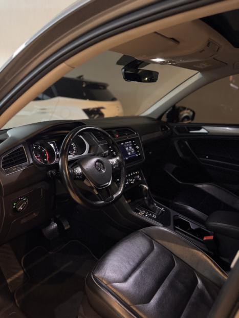 VOLKSWAGEN Tiguan 1.4 16V 4P TSI 250 FLEX TURBO COMFORTLINE AUTOM�TICO, Foto 9