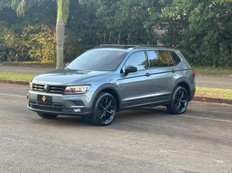 VOLKSWAGEN Tiguan 1.4 250 TSI TOTAL FLEX ALLSPACE COMFORTLINE TURBO AUTOM�TICO TIPTRONIC, Foto 2
