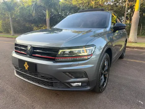 VOLKSWAGEN Tiguan 1.4 250 TSI TOTAL FLEX ALLSPACE COMFORTLINE TURBO AUTOM�TICO TIPTRONIC, Foto 7
