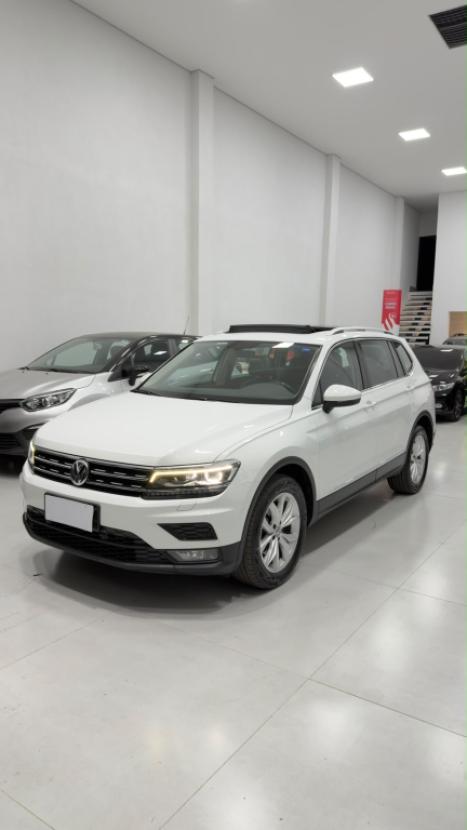 VOLKSWAGEN Tiguan 1.4 250 TSI TOTAL FLEX ALLSPACE COMFORTLINE TURBO AUTOM�TICO TIPTRONIC, Foto 1
