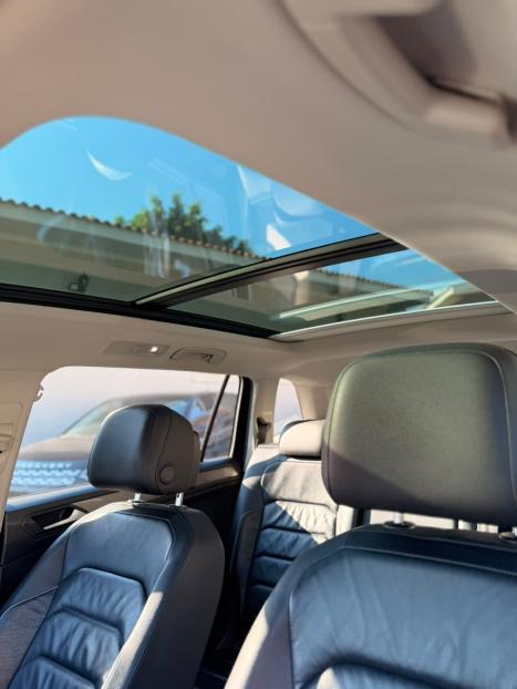 VOLKSWAGEN Tiguan 1.4 250 TSI TOTAL FLEX ALLSPACE COMFORTLINE TURBO AUTOMÁTICO TIPTRONIC, Foto 6