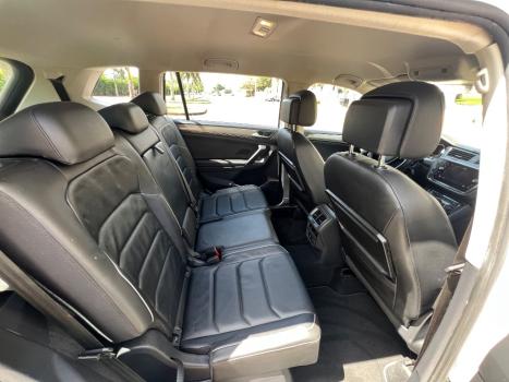 VOLKSWAGEN Tiguan 1.4 250 TSI TOTAL FLEX ALLSPACE COMFORTLINE TURBO AUTOMÁTICO TIPTRONIC, Foto 10