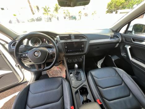 VOLKSWAGEN Tiguan 1.4 250 TSI TOTAL FLEX ALLSPACE COMFORTLINE TURBO AUTOMÁTICO TIPTRONIC, Foto 11