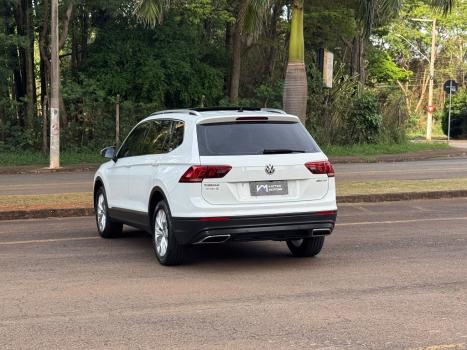 VOLKSWAGEN Tiguan 1.4 250 TSI TOTAL FLEX ALLSPACE COMFORTLINE TURBO AUTOMÁTICO TIPTRONIC, Foto 5