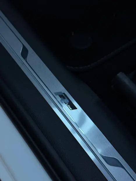 VOLKSWAGEN Tiguan 2.0 16V 4P TSI 350 TURBO R-LINE 4MOTION DSG AUTOMTICO, Foto 10