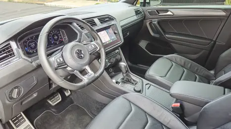 VOLKSWAGEN Tiguan 2.0 350 TSI TOTAL FLEX ALLSPACE R-LINE 4-MOTION TURBO AUTOM�TICO DSG, Foto 10