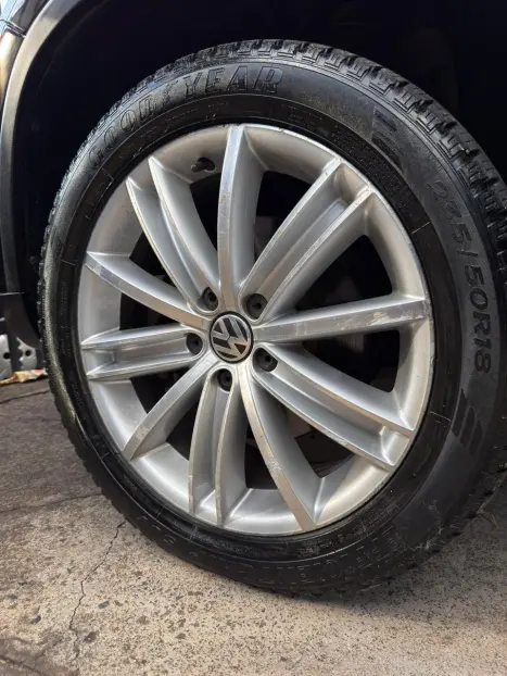 VOLKSWAGEN Tiguan 2.0 16V 4P TSI 4WD TURBO AUTOM�TICO, Foto 10
