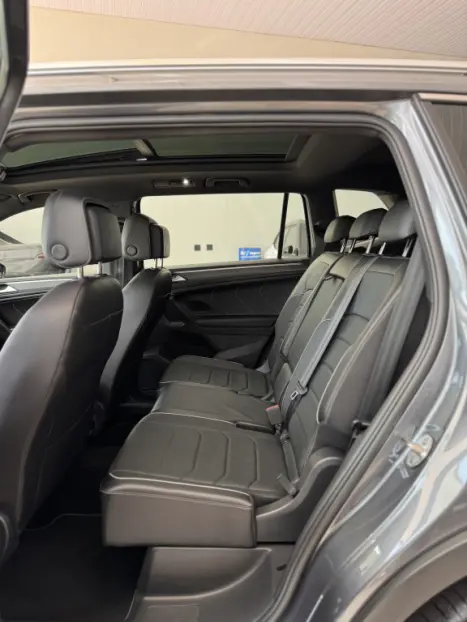 VOLKSWAGEN Tiguan 2.0 16V 4P TSI 300 TURBO R-LINE AUTOM�TICO, Foto 15