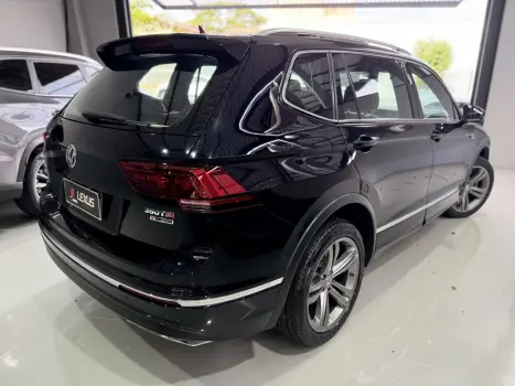 VOLKSWAGEN Tiguan 2.0 350 TSI TOTAL FLEX ALLSPACE R-LINE 4-MOTION TURBO AUTOM�TICO DSG, Foto 5