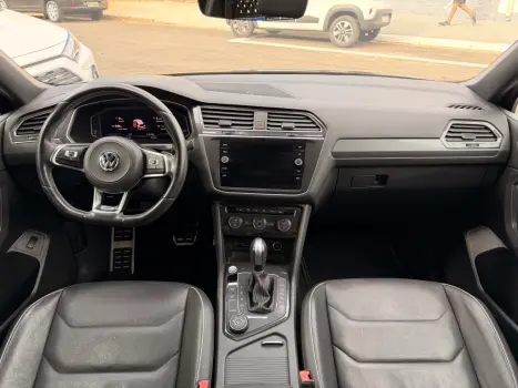 VOLKSWAGEN Tiguan 2.0 350 TSI TOTAL FLEX ALLSPACE R-LINE 4-MOTION TURBO AUTOM�TICO DSG, Foto 14