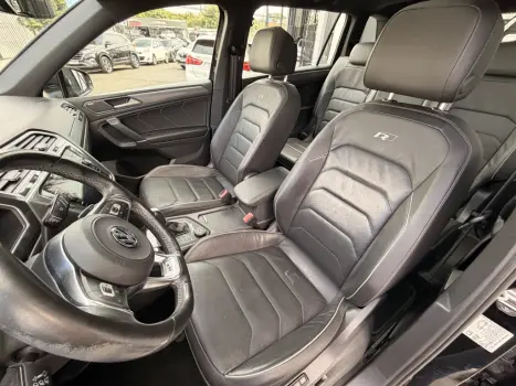 VOLKSWAGEN Tiguan 2.0 350 TSI TOTAL FLEX ALLSPACE R-LINE 4-MOTION TURBO AUTOM�TICO DSG, Foto 16