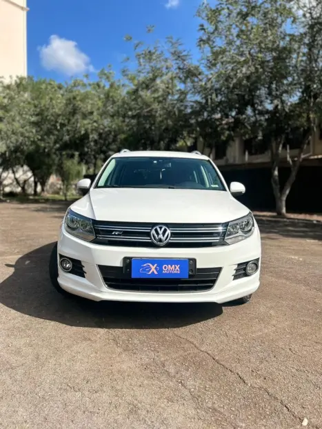 VOLKSWAGEN Tiguan 2.0 16V 4P FSI R-LINE TURBO AUTOM�TICO, Foto 4