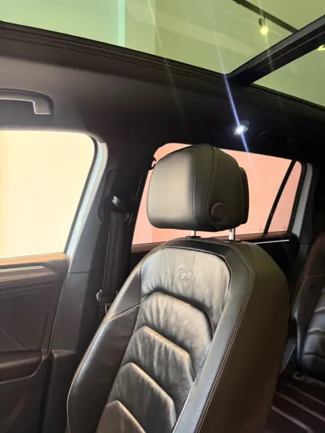VOLKSWAGEN Tiguan 2.0 16V 4P FSI R-LINE TURBO AUTOM�TICO, Foto 11