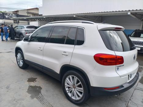VOLKSWAGEN Tiguan 2.0 16V 4P FSI 4WD TURBO AUTOM�TICO, Foto 4