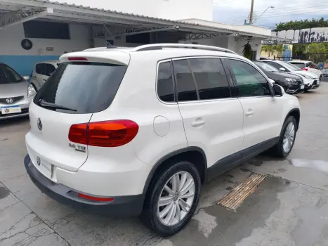 VOLKSWAGEN Tiguan 2.0 16V 4P FSI 4WD TURBO AUTOM�TICO, Foto 6