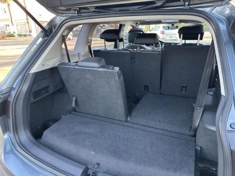 VOLKSWAGEN Tiguan 2.0 350 TSI TOTAL FLEX ALLSPACE R-LINE 4-MOTION TURBO AUTOM�TICO DSG, Foto 12