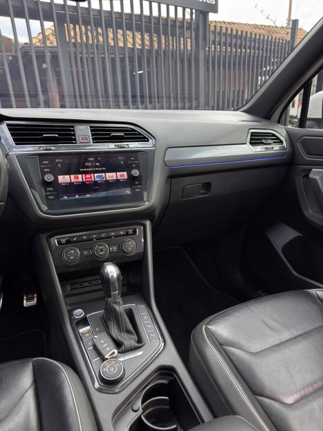 VOLKSWAGEN Tiguan 2.0 16V 4P TSI 350 TURBO R-LINE 4MOTION DSG AUTOM�TICO, Foto 8