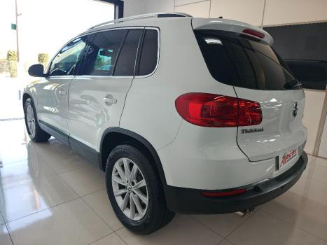 VOLKSWAGEN Tiguan 2.0 16V 4P TSI R-LINE TURBO AUTOM�TICO TIPTRONIC, Foto 8