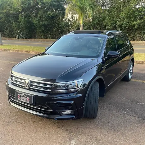 VOLKSWAGEN Tiguan 2.0 350 TSI TOTAL FLEX ALLSPACE R-LINE 4-MOTION TURBO AUTOM�TICO DSG, Foto 2