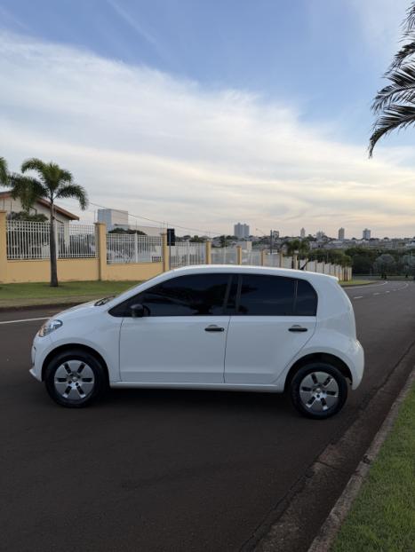 VOLKSWAGEN UP 1.0 12V 4P TAKE FLEX, Foto 2
