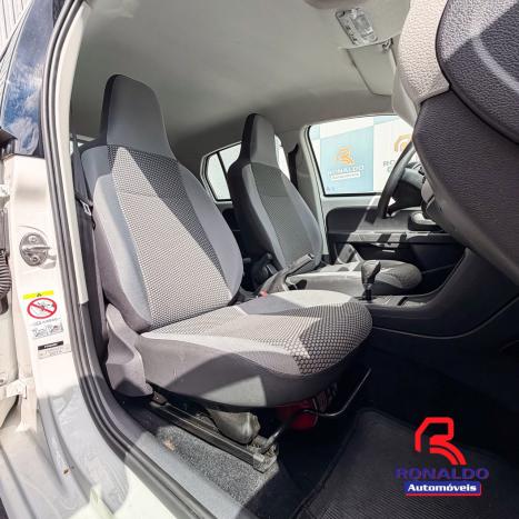 VOLKSWAGEN UP 1.0 12V 4P FLEX HIGH I-MOTION AUTOMATIZADO, Foto 8