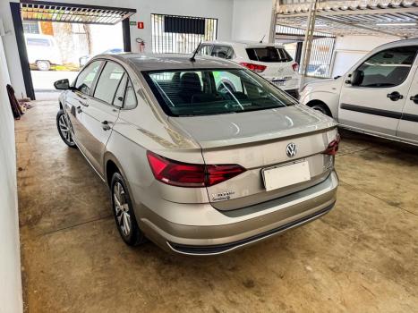 VOLKSWAGEN Virtus 1.0 4P 200 TSI FLEX COMFORTLINE AUTOMTICO, Foto 8