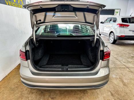VOLKSWAGEN Virtus 1.0 4P 200 TSI FLEX COMFORTLINE AUTOMTICO, Foto 9