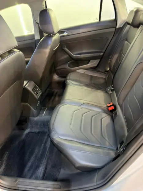 VOLKSWAGEN Virtus 1.0 4P 200 TSI FLEX COMFORTLINE AUTOMTICO, Foto 10