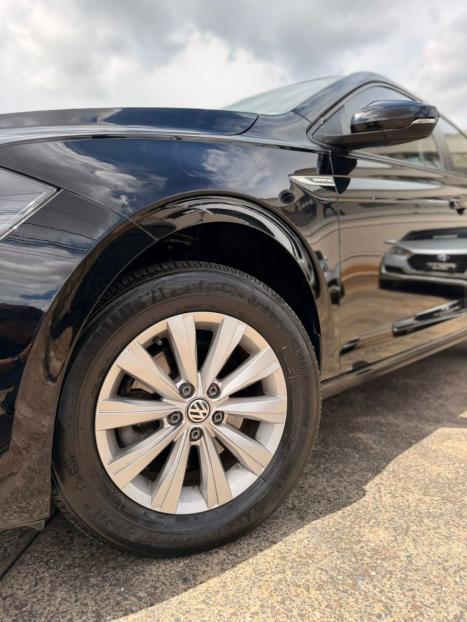 VOLKSWAGEN Virtus 1.0 4P 200 TSI FLEX COMFORTLINE AUTOM�TICO, Foto 6