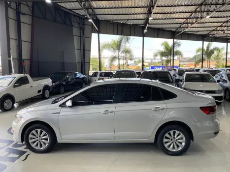 VOLKSWAGEN Virtus 1.0 4P 200 TSI FLEX COMFORTLINE AUTOM�TICO, Foto 8