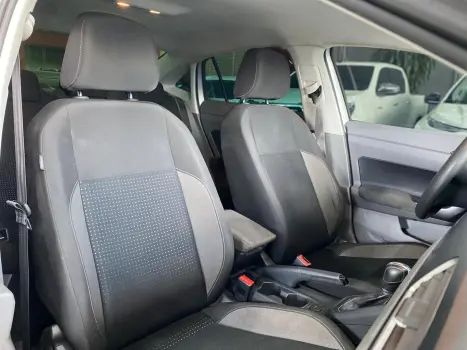 VOLKSWAGEN Virtus 1.0 4P 200 TSI FLEX COMFORTLINE AUTOM�TICO, Foto 11