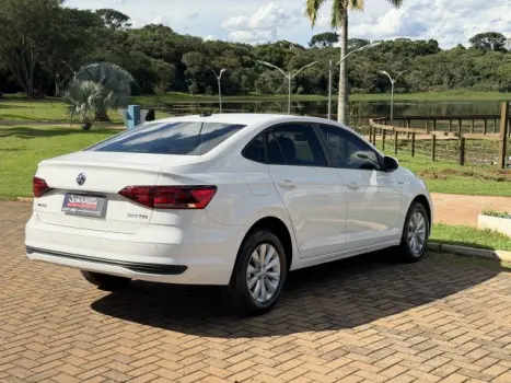 VOLKSWAGEN Virtus 1.0 4P 200 TSI FLEX COMFORTLINE AUTOM�TICO, Foto 6