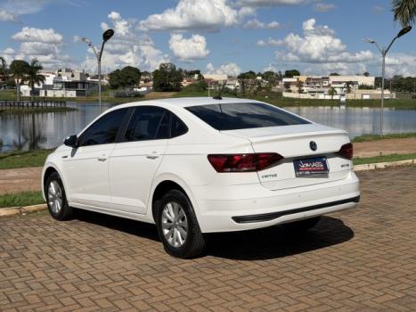 VOLKSWAGEN Virtus 1.0 4P 200 TSI FLEX COMFORTLINE AUTOM�TICO, Foto 8